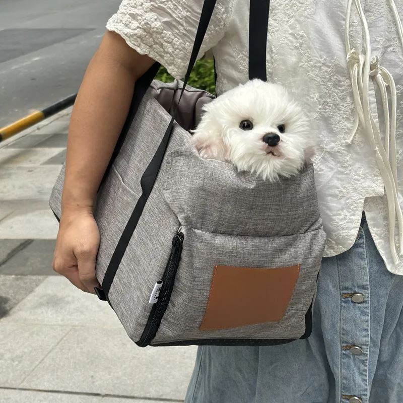 SIEGE AUTO POUR CHIEN - PetTravelSeat™ - Gris - Mon chien content